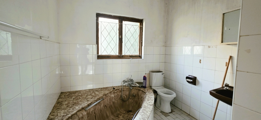 5 Bedroom Property for Sale in Kildare KwaZulu-Natal