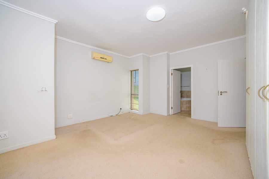 3 Bedroom Property for Sale in Palm Lakes Estate KwaZulu-Natal