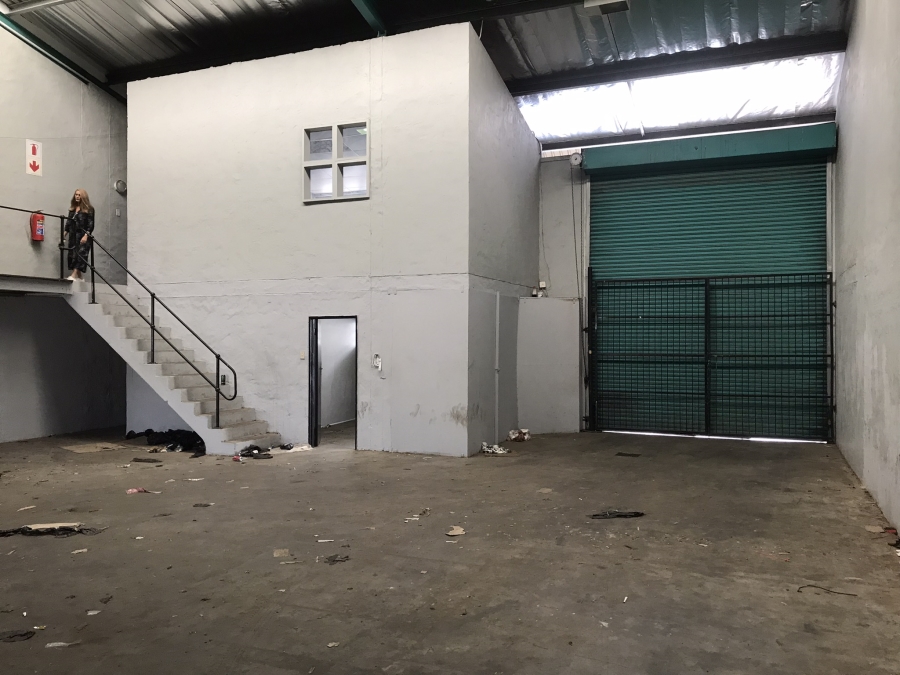 To Let Commercial Property for Rent in Maxmead KwaZulu-Natal