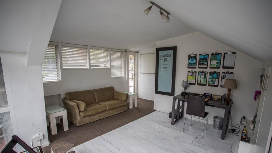 5 Bedroom Property for Sale in Glenwood KwaZulu-Natal