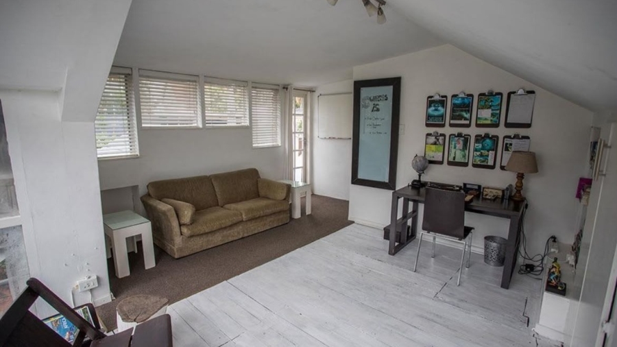 5 Bedroom Property for Sale in Glenwood KwaZulu-Natal