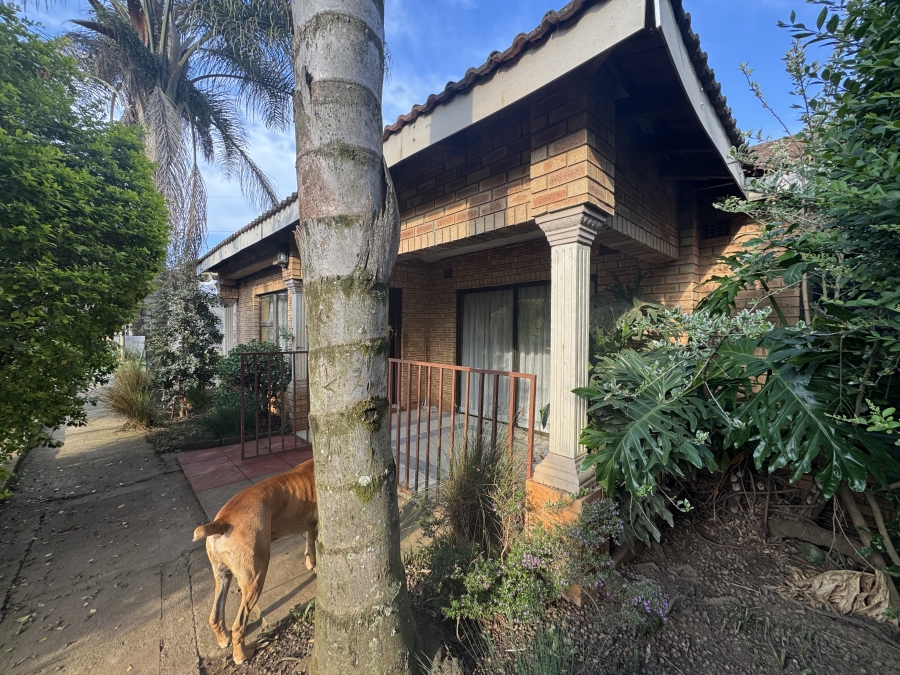 4 Bedroom Property for Sale in Howick West KwaZulu-Natal