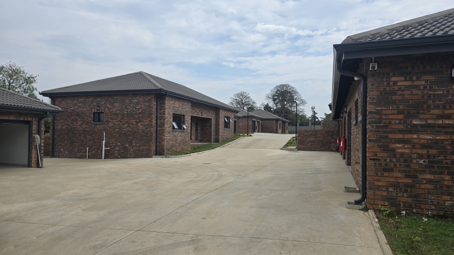 To Let 3 Bedroom Property for Rent in Camperdown KwaZulu-Natal