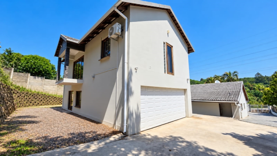 4 Bedroom Property for Sale in Farningham Ridge KwaZulu-Natal