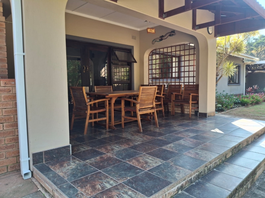 3 Bedroom Property for Sale in Uvongo KwaZulu-Natal