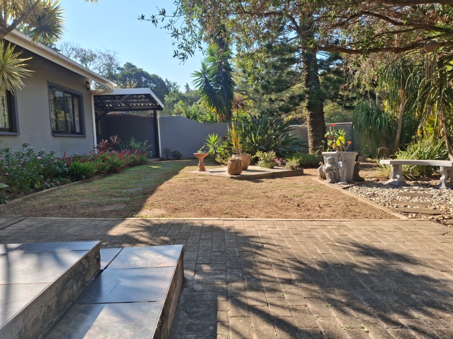 3 Bedroom Property for Sale in Uvongo KwaZulu-Natal