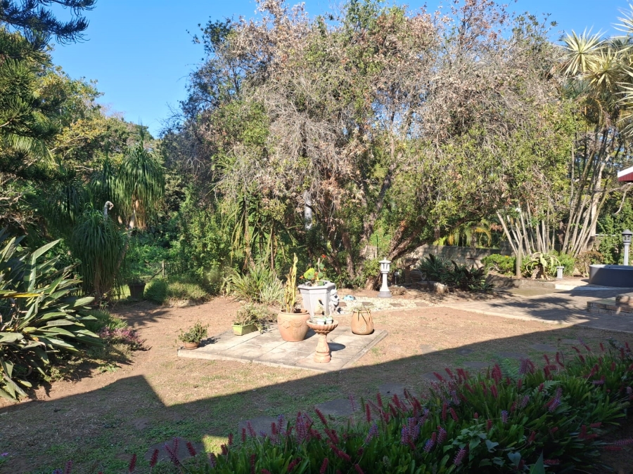 3 Bedroom Property for Sale in Uvongo KwaZulu-Natal
