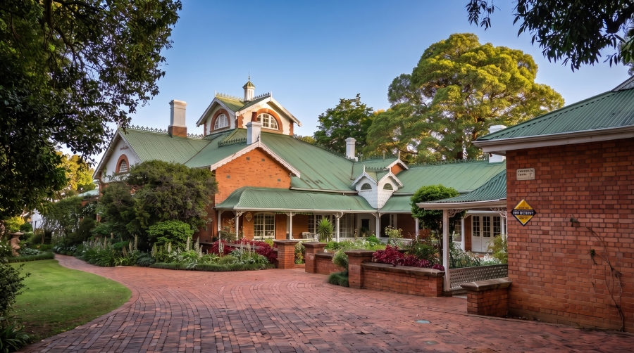 6 Bedroom Property for Sale in Blackridge KwaZulu-Natal