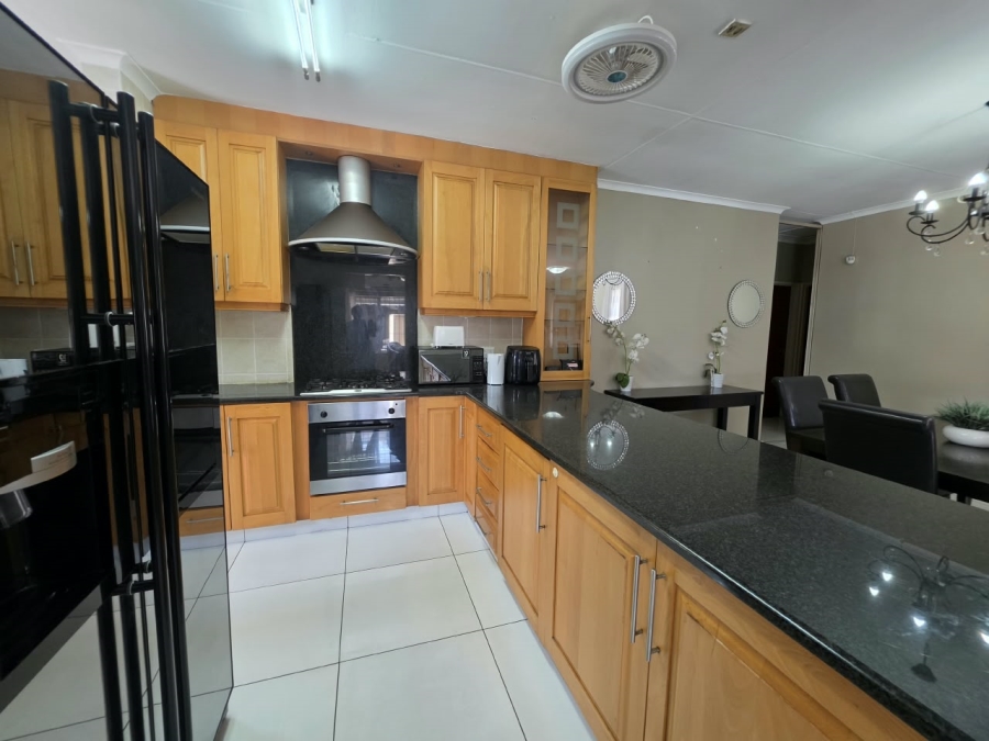 3 Bedroom Property for Sale in Birdswood KwaZulu-Natal