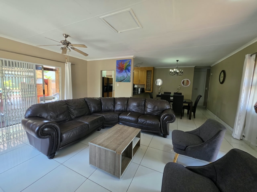 3 Bedroom Property for Sale in Birdswood KwaZulu-Natal