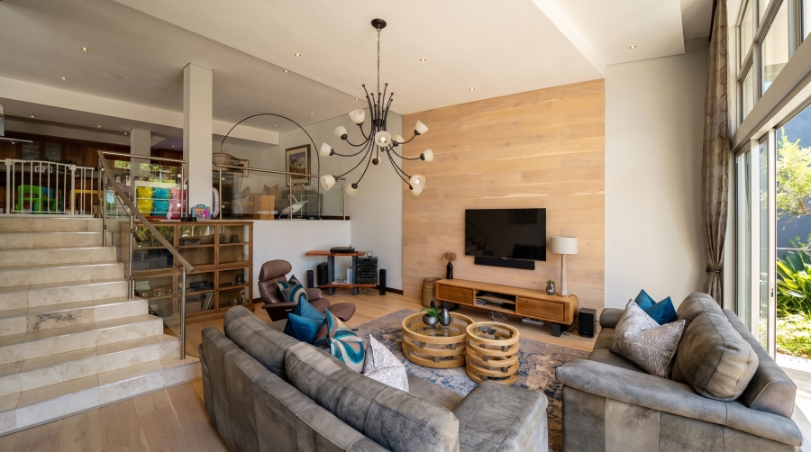 5 Bedroom Property for Sale in Town Bush Valley KwaZulu-Natal