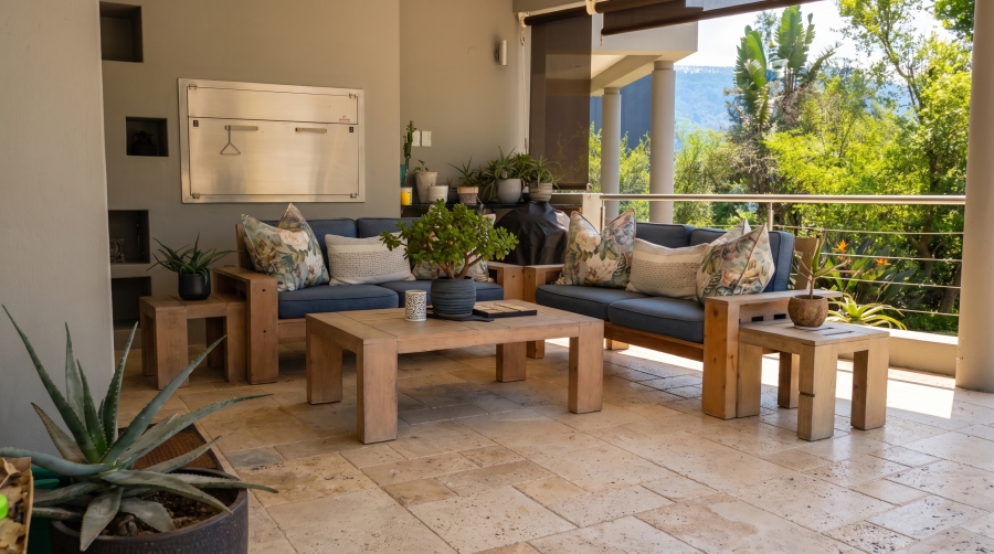 5 Bedroom Property for Sale in Town Bush Valley KwaZulu-Natal