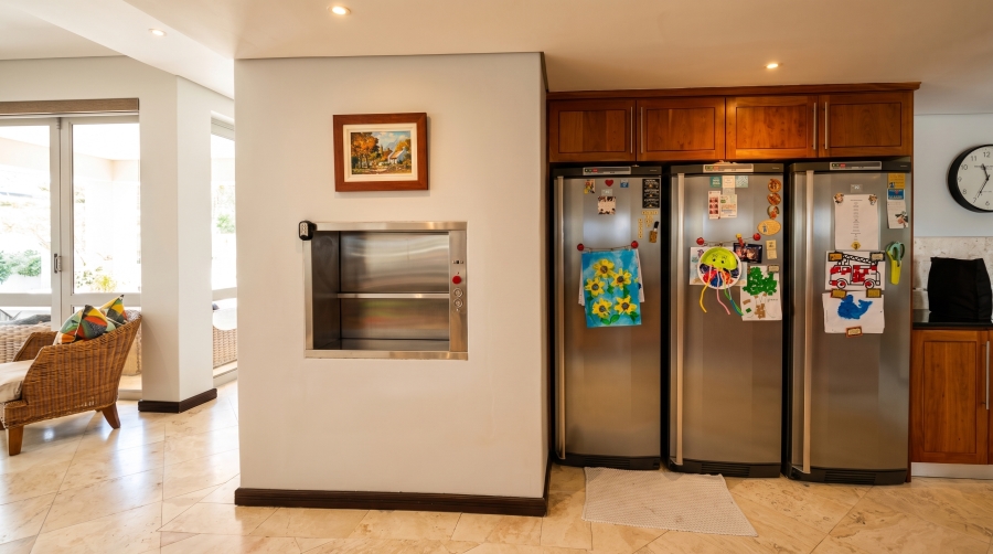 5 Bedroom Property for Sale in Town Bush Valley KwaZulu-Natal