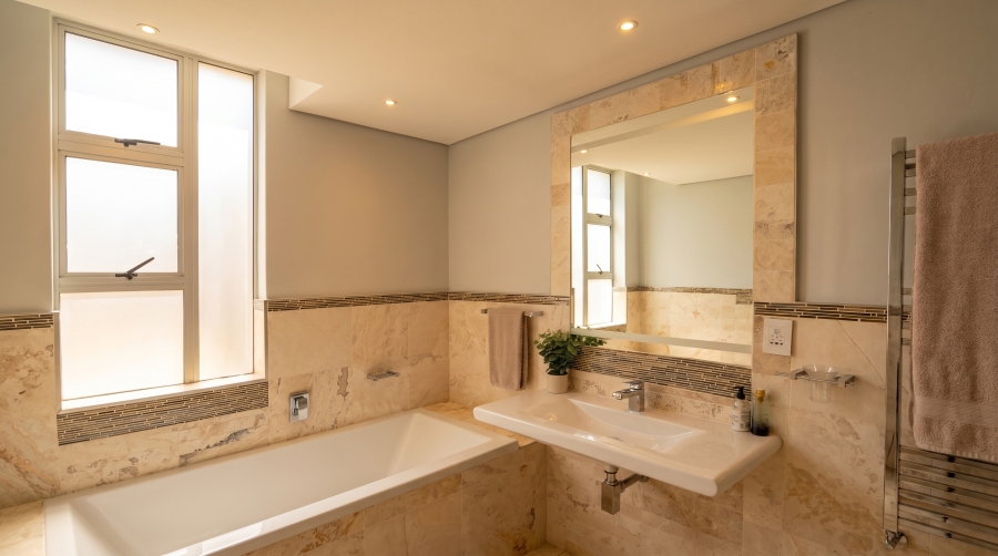 5 Bedroom Property for Sale in Town Bush Valley KwaZulu-Natal