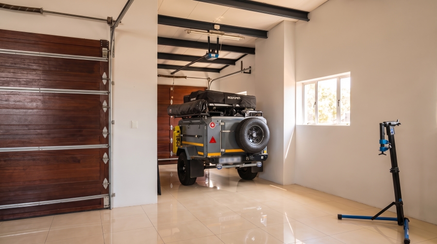 5 Bedroom Property for Sale in Town Bush Valley KwaZulu-Natal