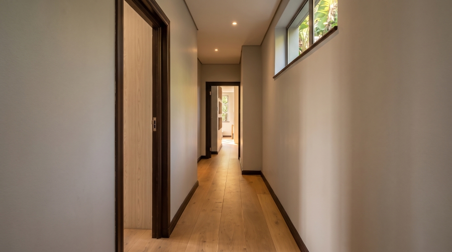 5 Bedroom Property for Sale in Town Bush Valley KwaZulu-Natal