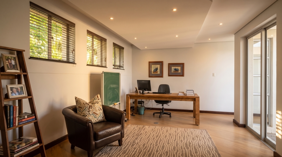 5 Bedroom Property for Sale in Town Bush Valley KwaZulu-Natal