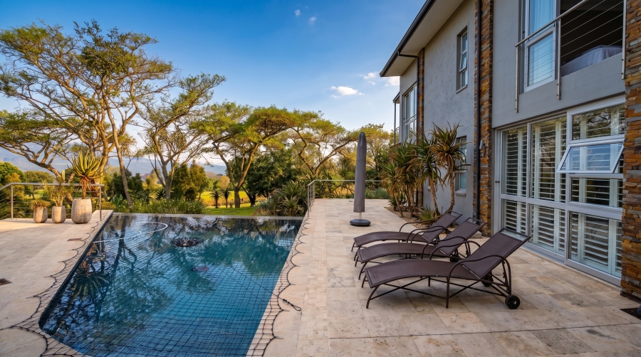 5 Bedroom Property for Sale in Town Bush Valley KwaZulu-Natal