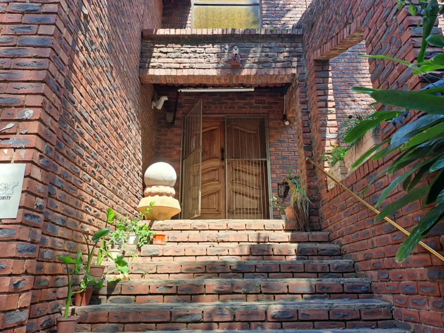 3 Bedroom Property for Sale in Amanzimtoti KwaZulu-Natal