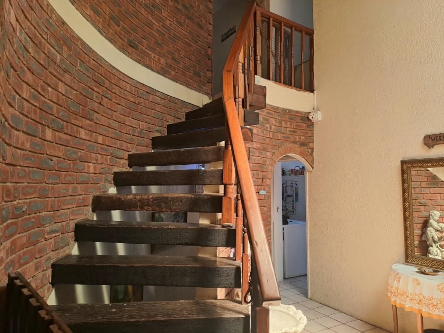 3 Bedroom Property for Sale in Amanzimtoti KwaZulu-Natal