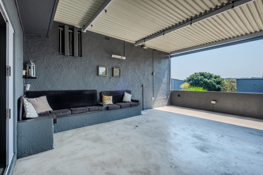 4 Bedroom Property for Sale in Sunningdale KwaZulu-Natal