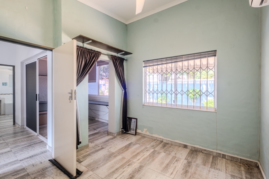 4 Bedroom Property for Sale in Sunningdale KwaZulu-Natal