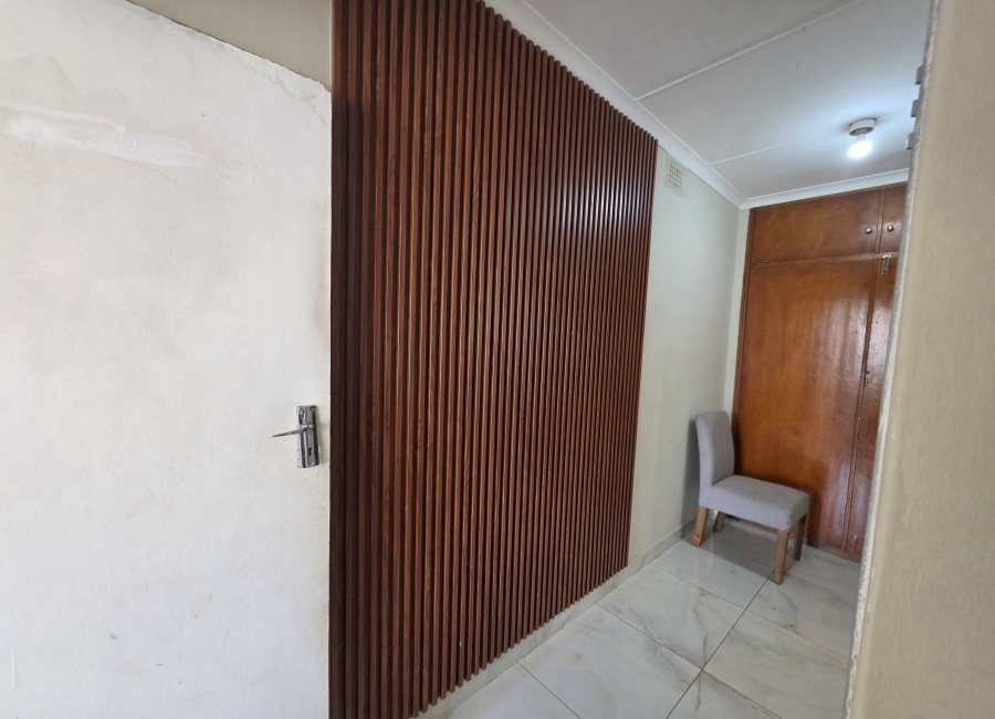 2 Bedroom Property for Sale in Panorama KwaZulu-Natal