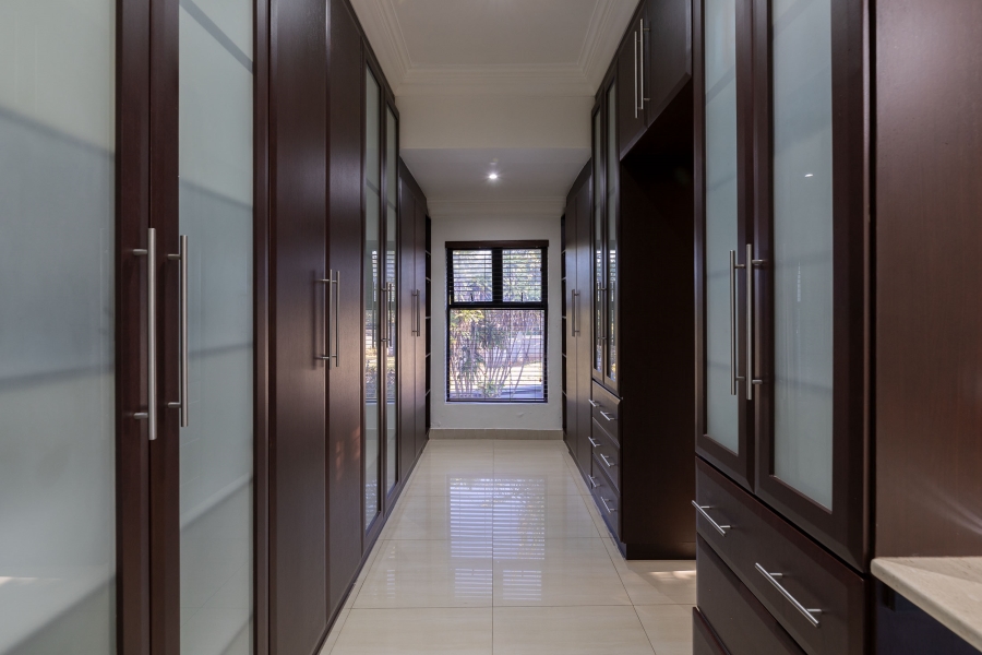 6 Bedroom Property for Sale in Glen Ashley KwaZulu-Natal