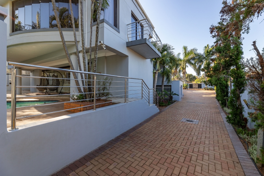 6 Bedroom Property for Sale in Glen Ashley KwaZulu-Natal