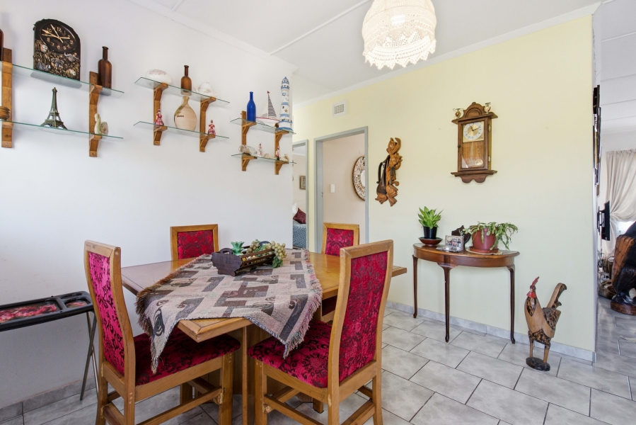 2 Bedroom Property for Sale in Amanzimtoti KwaZulu-Natal
