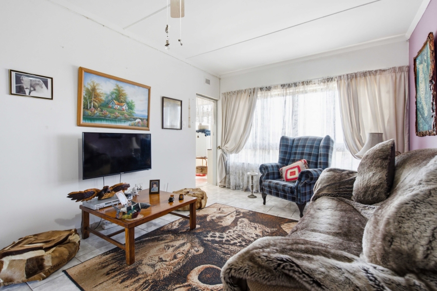 2 Bedroom Property for Sale in Amanzimtoti KwaZulu-Natal