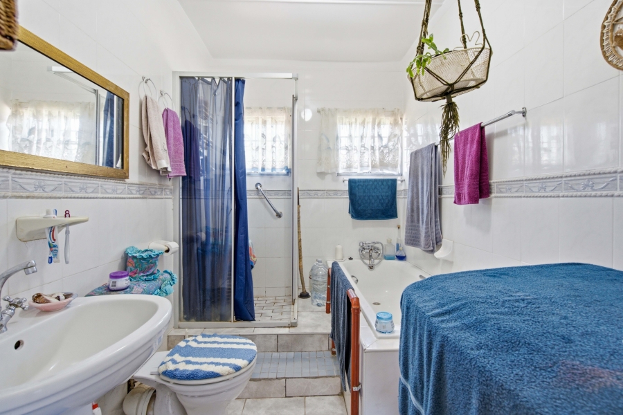 2 Bedroom Property for Sale in Amanzimtoti KwaZulu-Natal