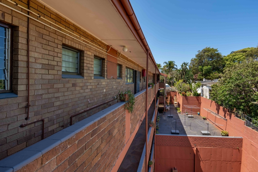 2 Bedroom Property for Sale in Amanzimtoti KwaZulu-Natal