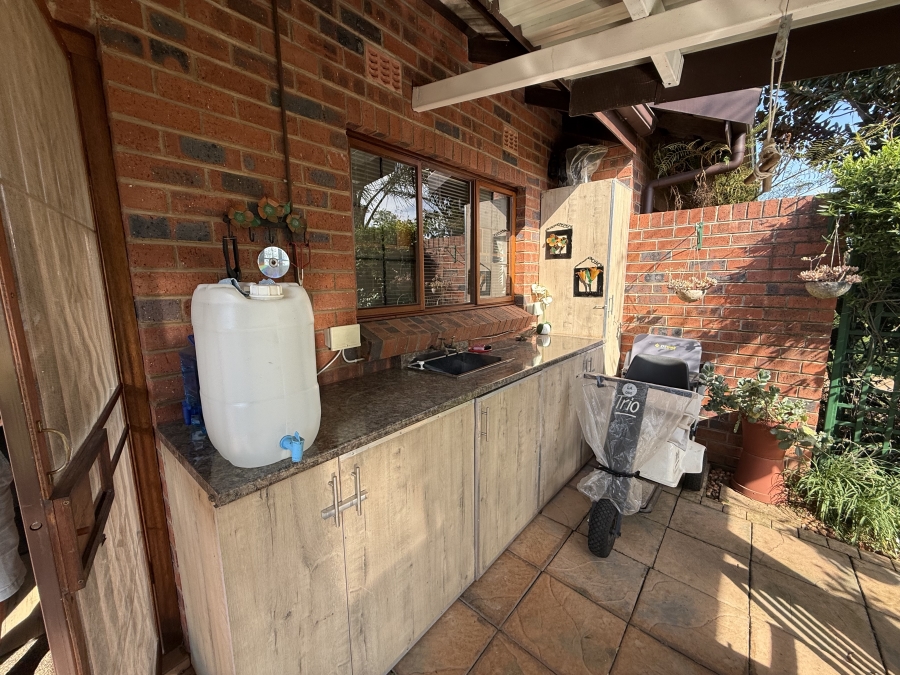 1 Bedroom Property for Sale in Amber Valley KwaZulu-Natal