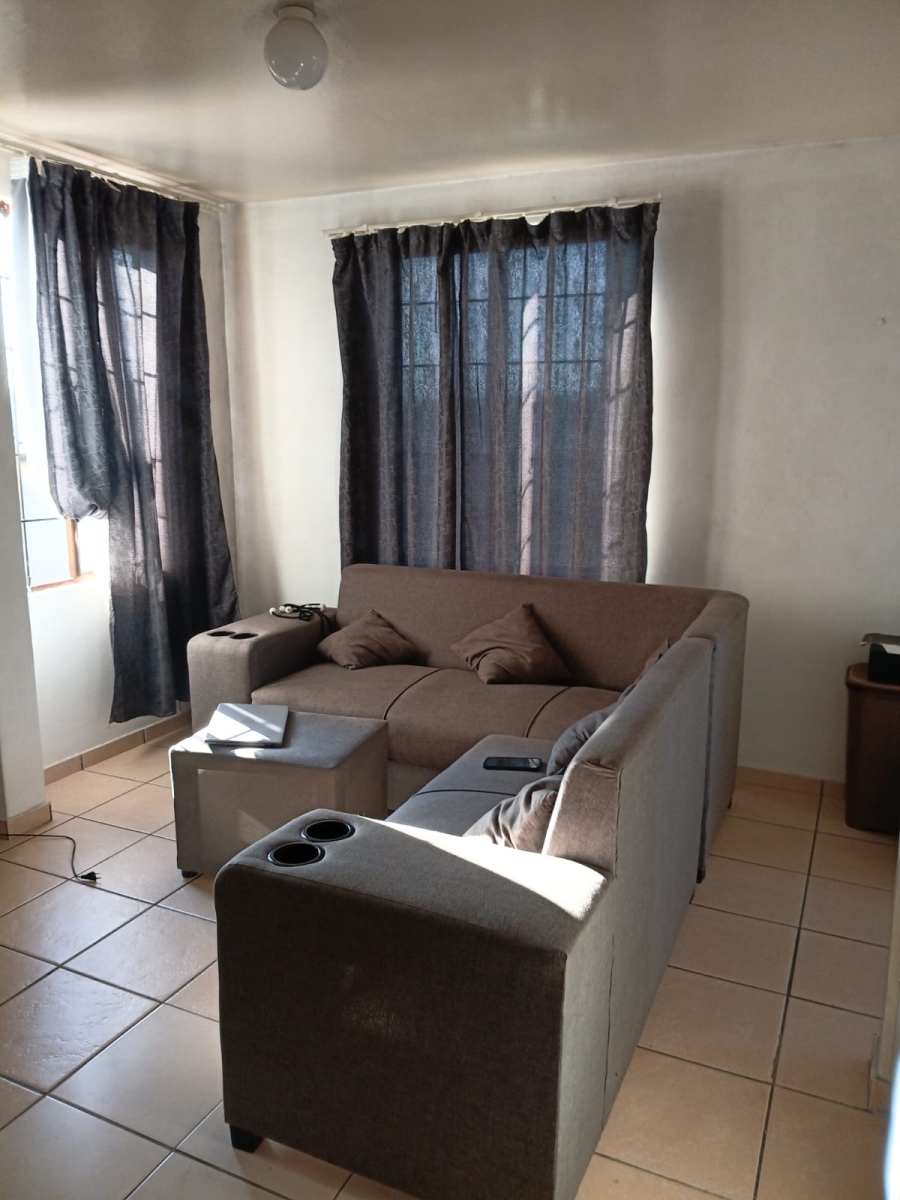To Let 1 Bedroom Property for Rent in Bellair KwaZulu-Natal