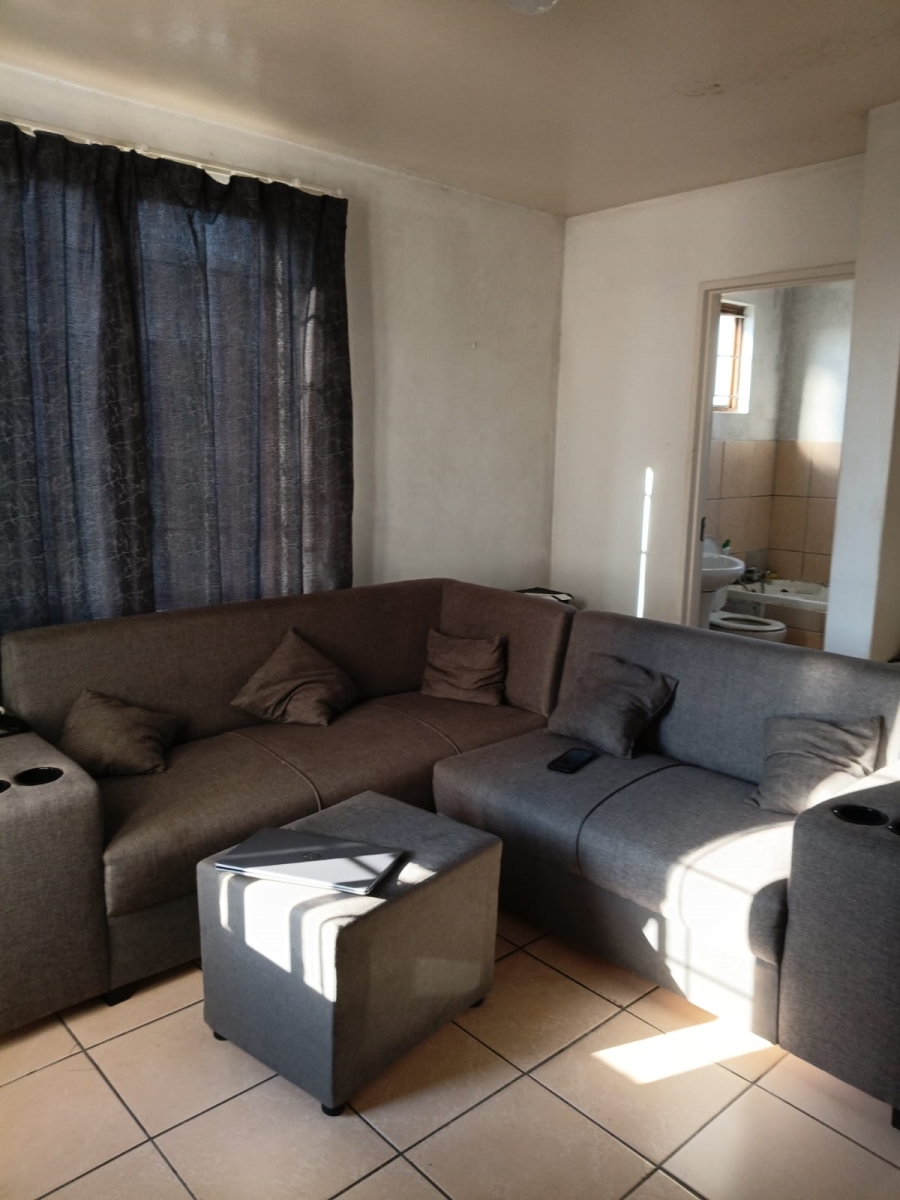 To Let 1 Bedroom Property for Rent in Bellair KwaZulu-Natal