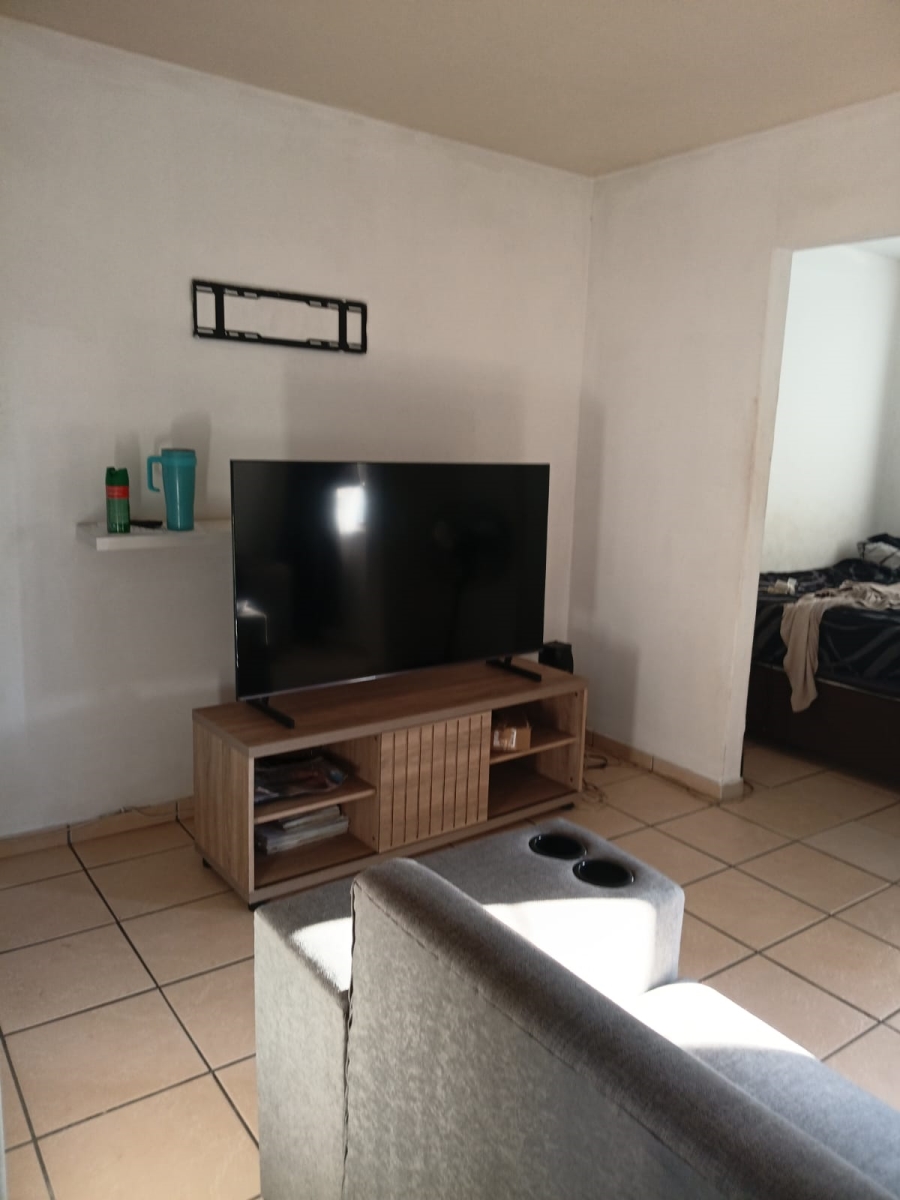 To Let 1 Bedroom Property for Rent in Bellair KwaZulu-Natal