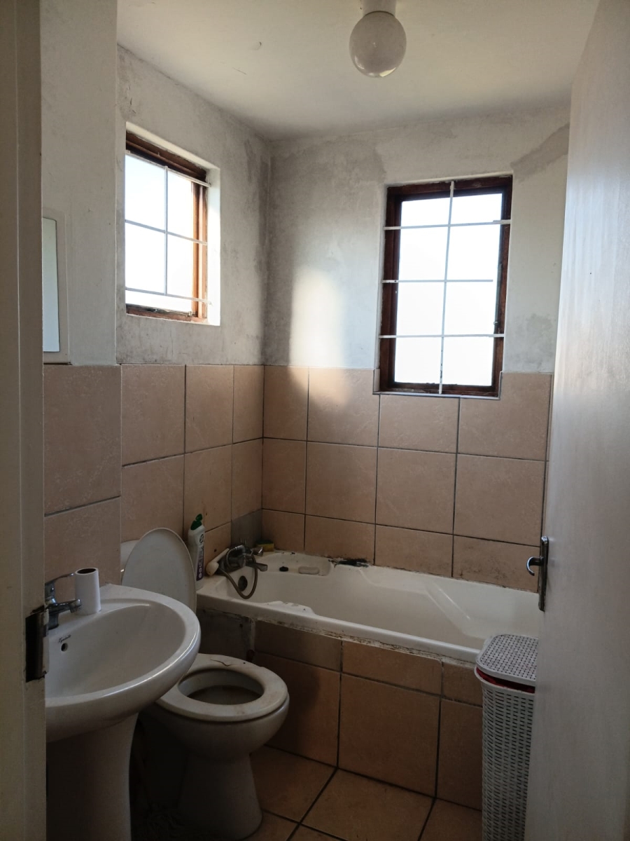 To Let 1 Bedroom Property for Rent in Bellair KwaZulu-Natal