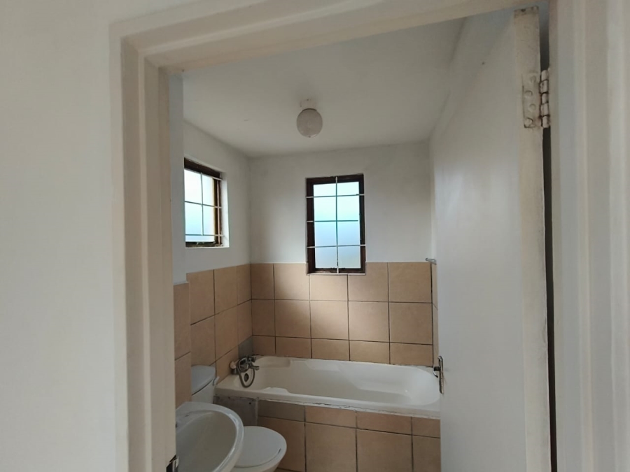To Let 1 Bedroom Property for Rent in Bellair KwaZulu-Natal