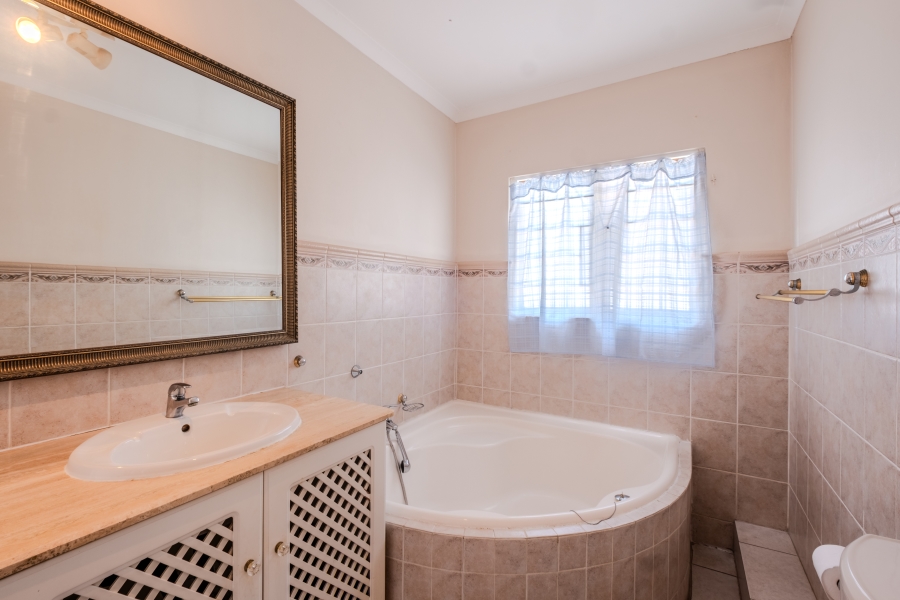 3 Bedroom Property for Sale in La Lucia KwaZulu-Natal