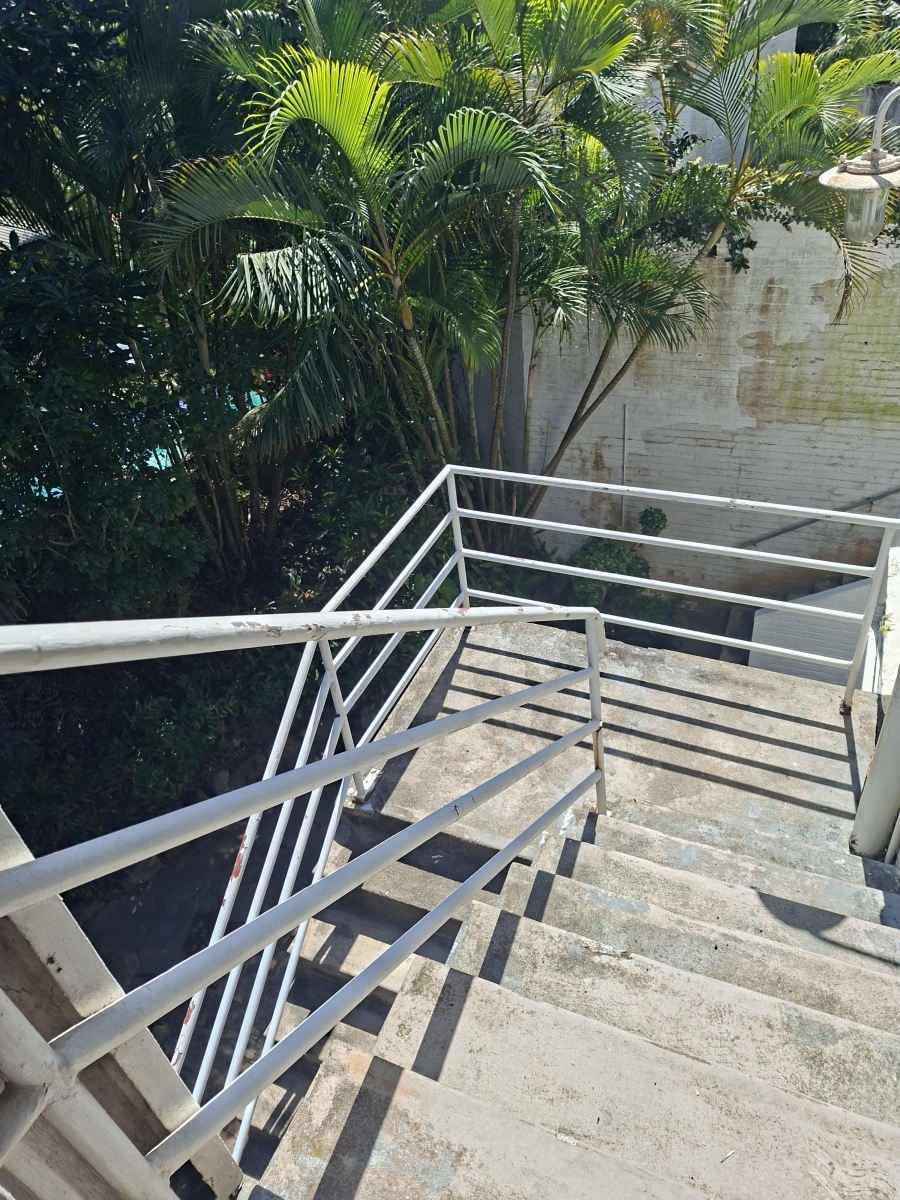 To Let 3 Bedroom Property for Rent in Essenwood KwaZulu-Natal