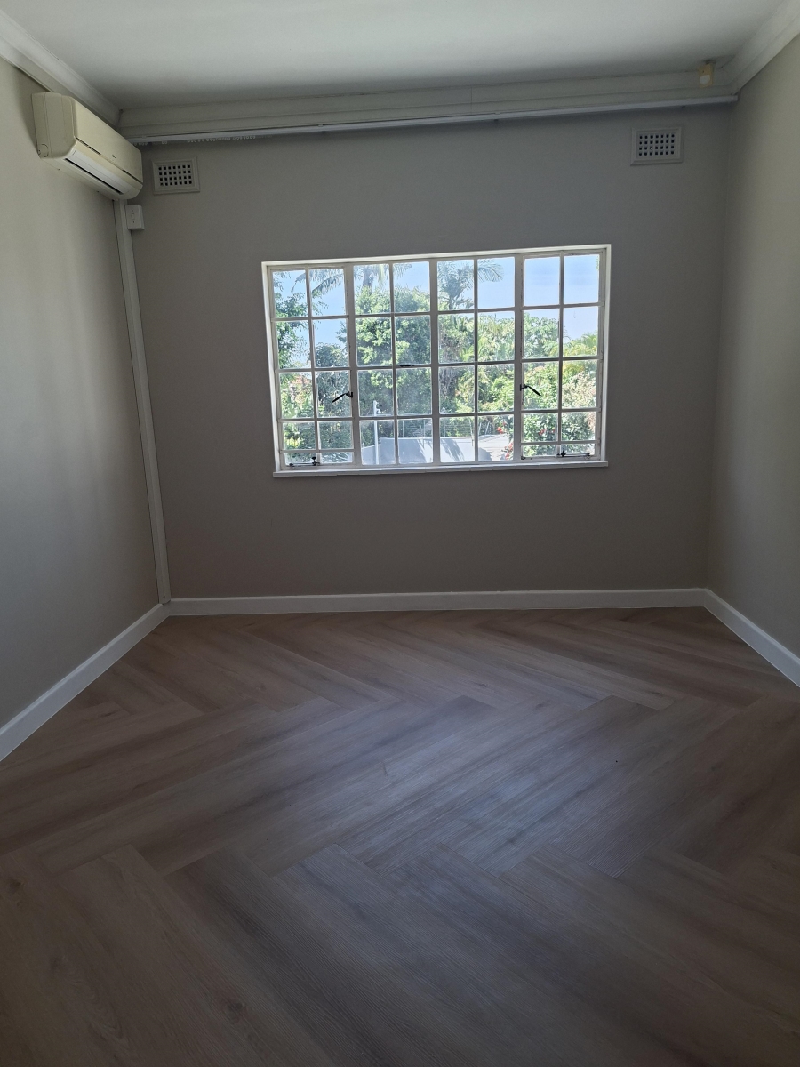 To Let 3 Bedroom Property for Rent in Essenwood KwaZulu-Natal