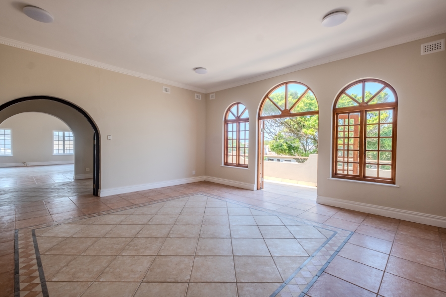 To Let 6 Bedroom Property for Rent in Glen Ashley KwaZulu-Natal