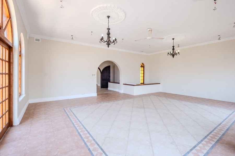 To Let 6 Bedroom Property for Rent in Glen Ashley KwaZulu-Natal