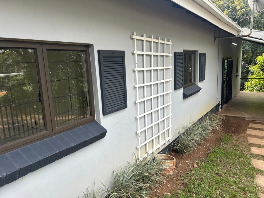 To Let 2 Bedroom Property for Rent in Worlds View KwaZulu-Natal