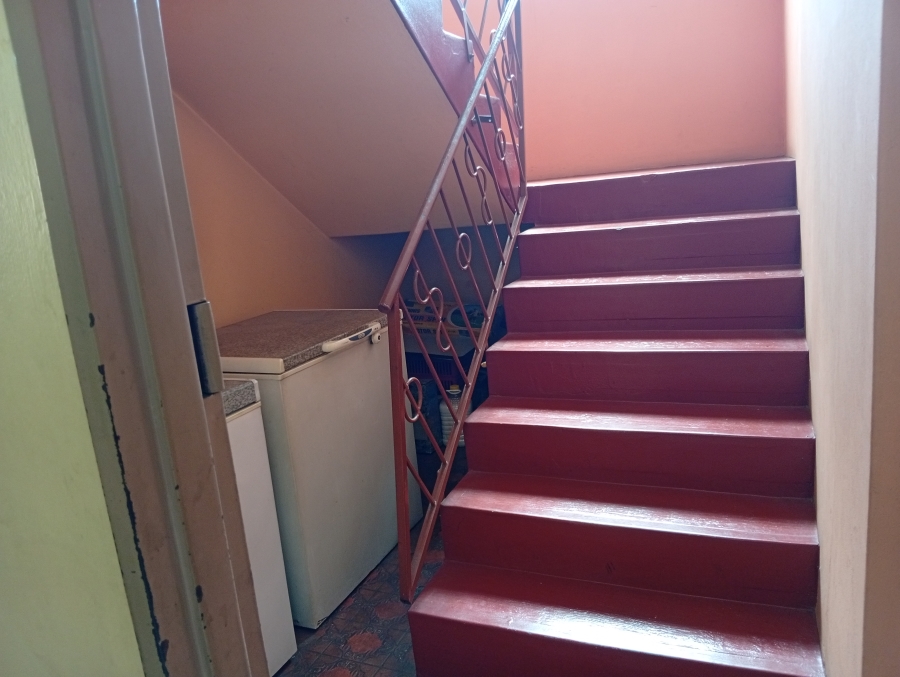 5 Bedroom Property for Sale in Westham KwaZulu-Natal