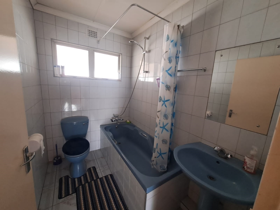 5 Bedroom Property for Sale in Westham KwaZulu-Natal