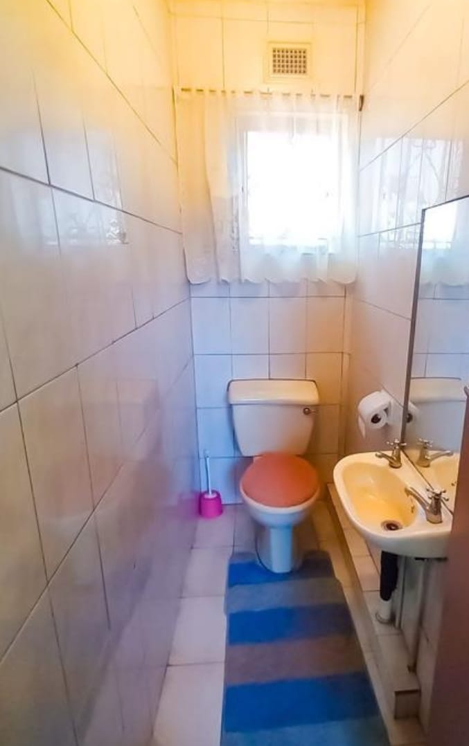 5 Bedroom Property for Sale in Westham KwaZulu-Natal