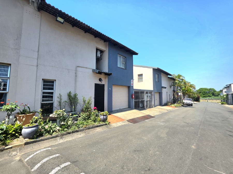 2 Bedroom Property for Sale in Arboretum KwaZulu-Natal
