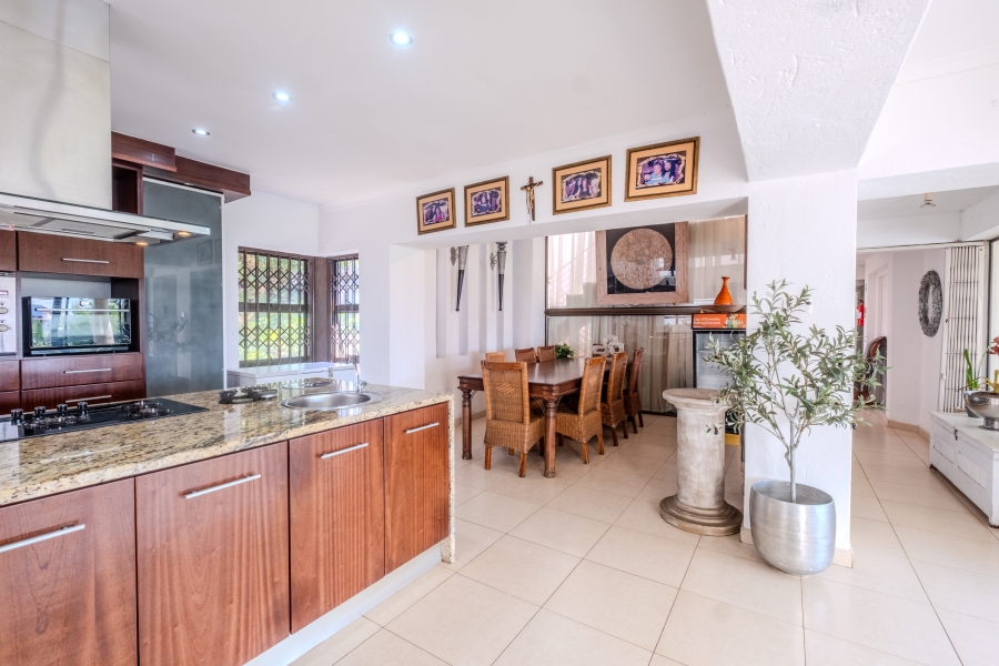 5 Bedroom Property for Sale in Herrwood Park KwaZulu-Natal